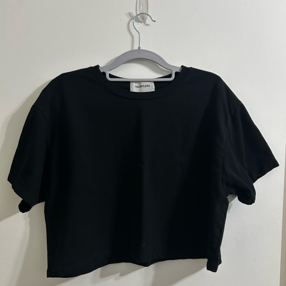 Talentless Embroidered Crop Tee Black One Size